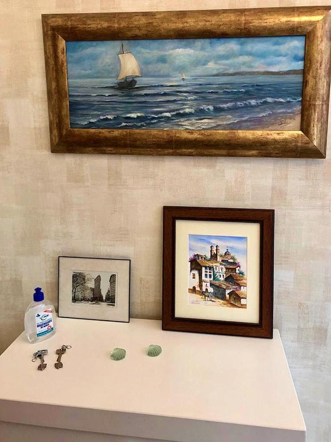 Apartamento A 50 Metros De La Playa Malagueta Con Vistas Al Mar Малага Екстериор снимка