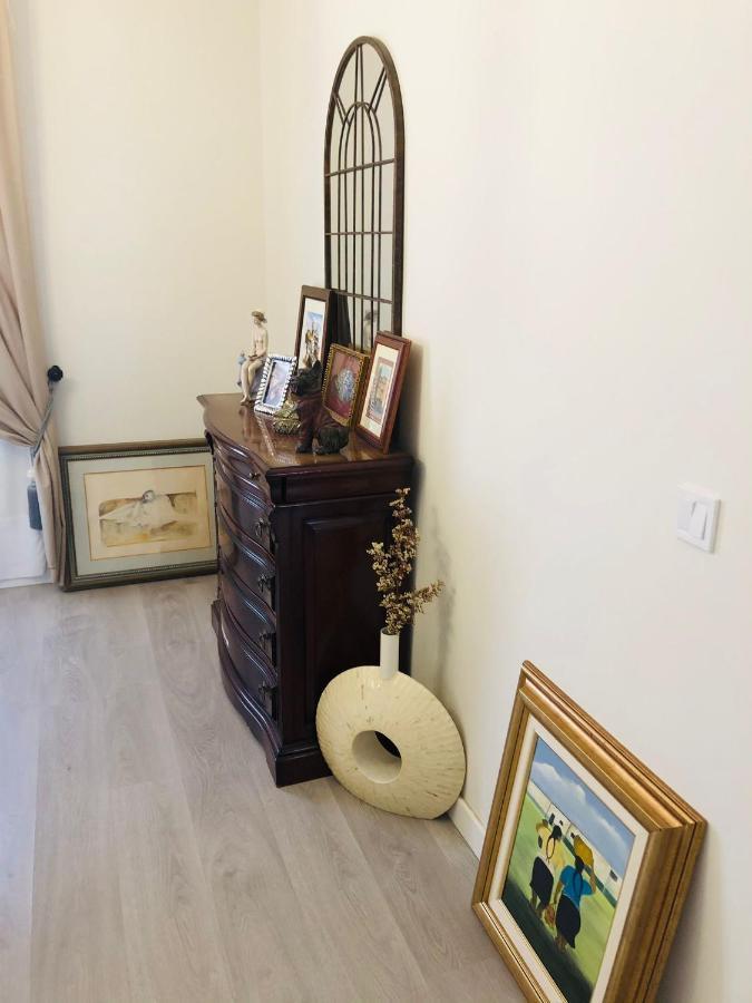Apartamento A 50 Metros De La Playa Malagueta Con Vistas Al Mar Малага Екстериор снимка